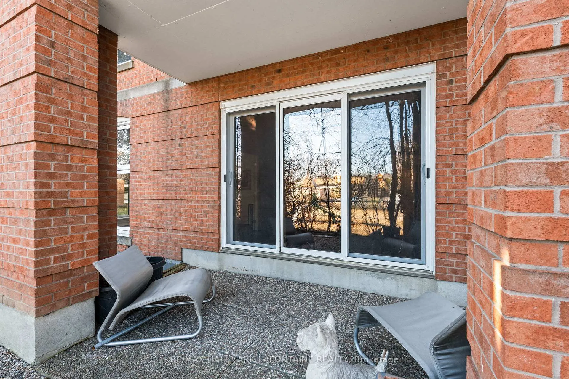 Photo 37 of Unit 101, 21 Durham Private, Ottawa, Lindenlea — HOMEH