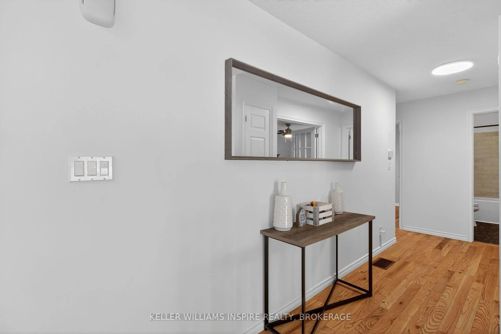 Photo 5 of 69 Barker Drive, Kingston, Kingston East (Incl Barret Crt) — HOMEH