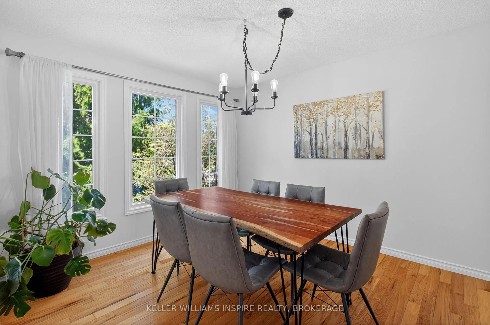 Photo 10 of 69 Barker Drive, Kingston, Kingston East (Incl Barret Crt) — HOMEH