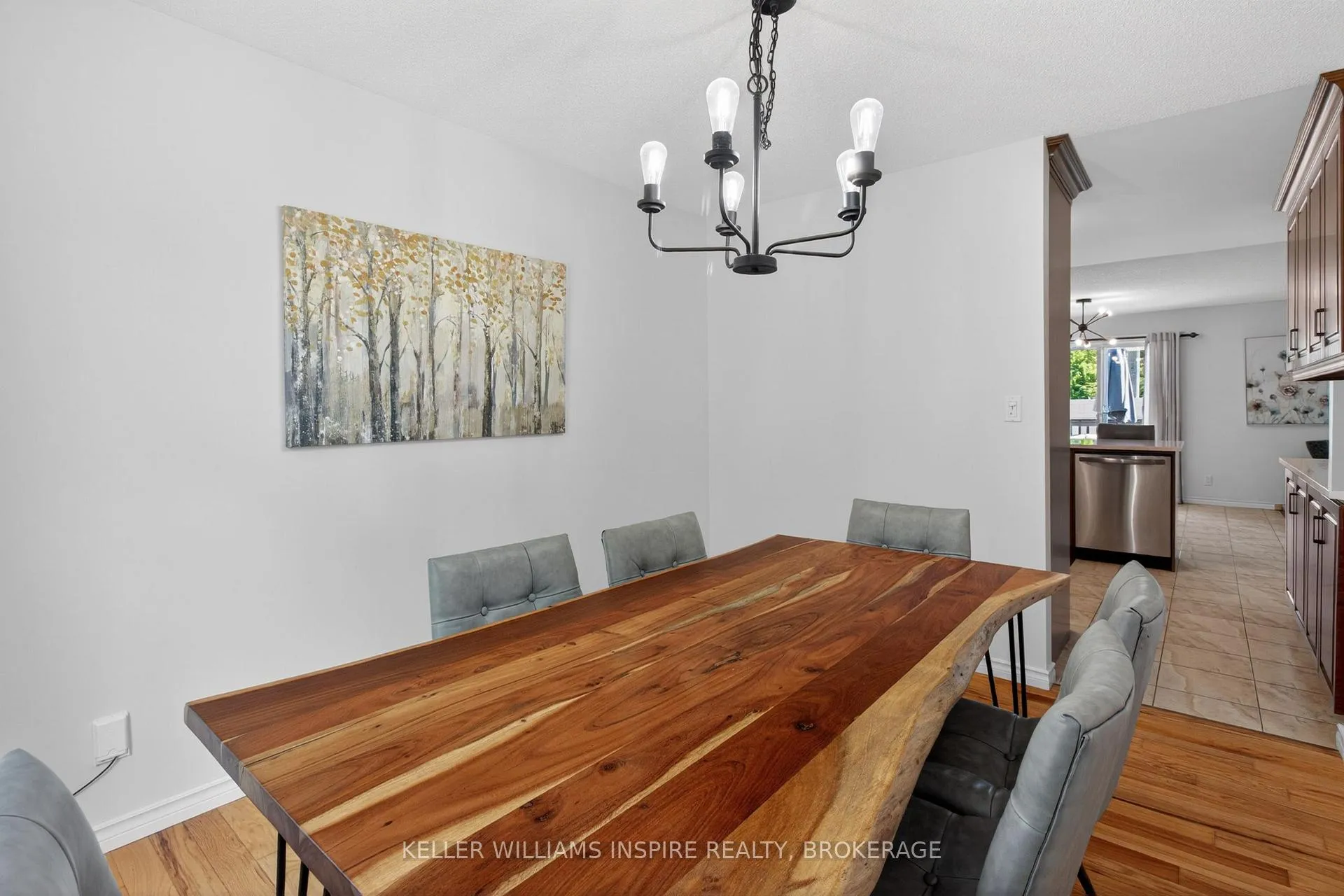 Photo 11 of 69 Barker Drive, Kingston, Kingston East (Incl Barret Crt) — HOMEH