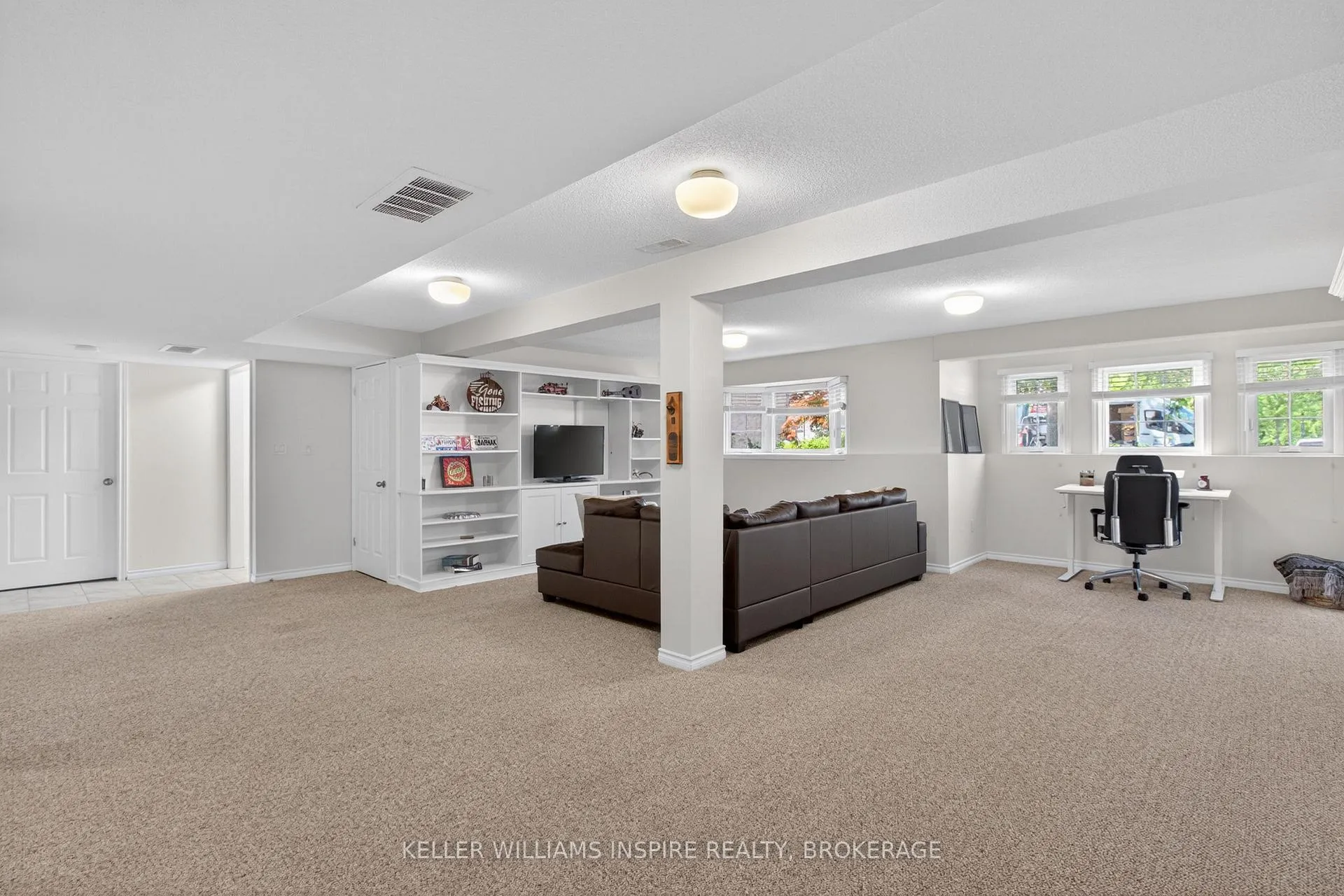 Photo 33 of 69 Barker Drive, Kingston, Kingston East (Incl Barret Crt) — HOMEH