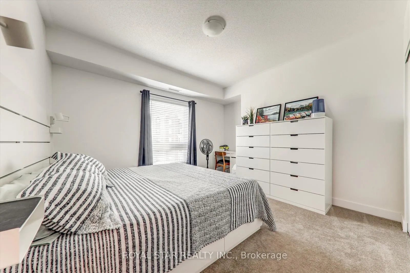 Photo 23 of Unit 401, 1 Chef Lane, Barrie, Rural Barrie Southeast — HOMEH