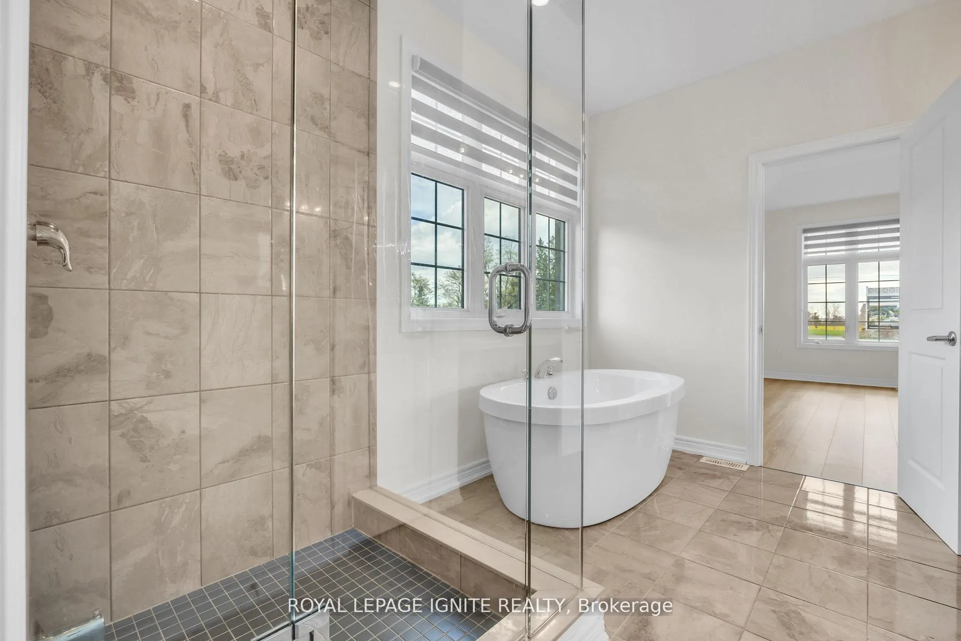 Photo 20 of 83 Summer Breeze Drive, Quinte West, Murray Ward — HOMEH