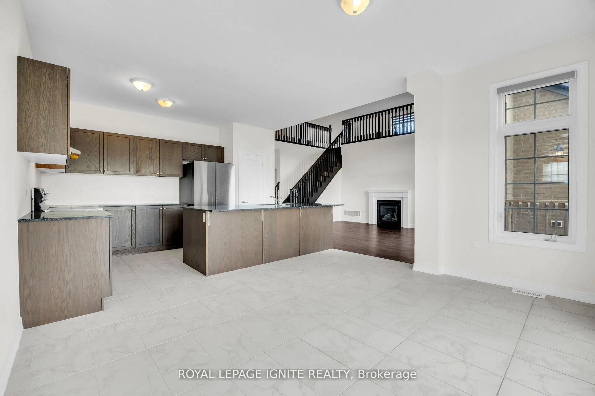 Photo 23 of 83 Summer Breeze Drive, Quinte West, Murray Ward — HOMEH