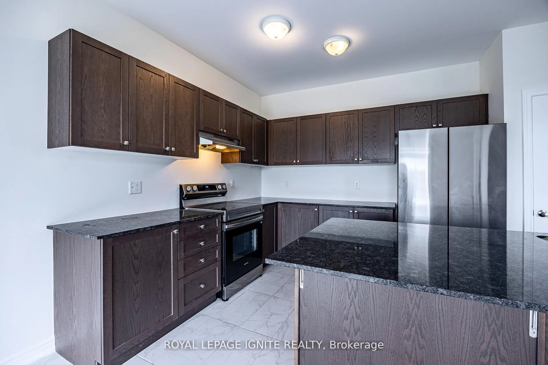 Photo 24 of 83 Summer Breeze Drive, Quinte West, Murray Ward — HOMEH