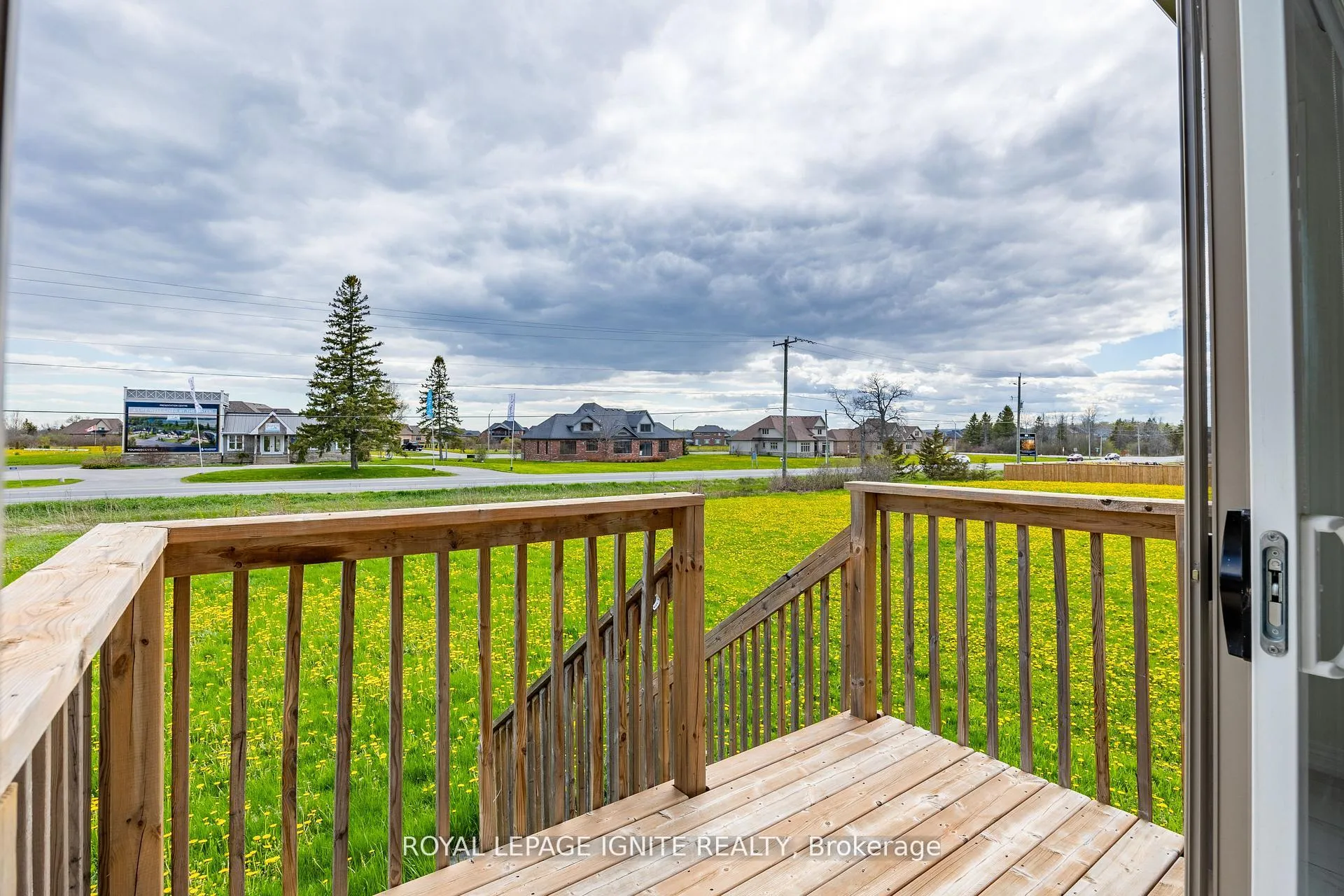 Photo 40 of 83 Summer Breeze Drive, Quinte West, Murray Ward — HOMEH