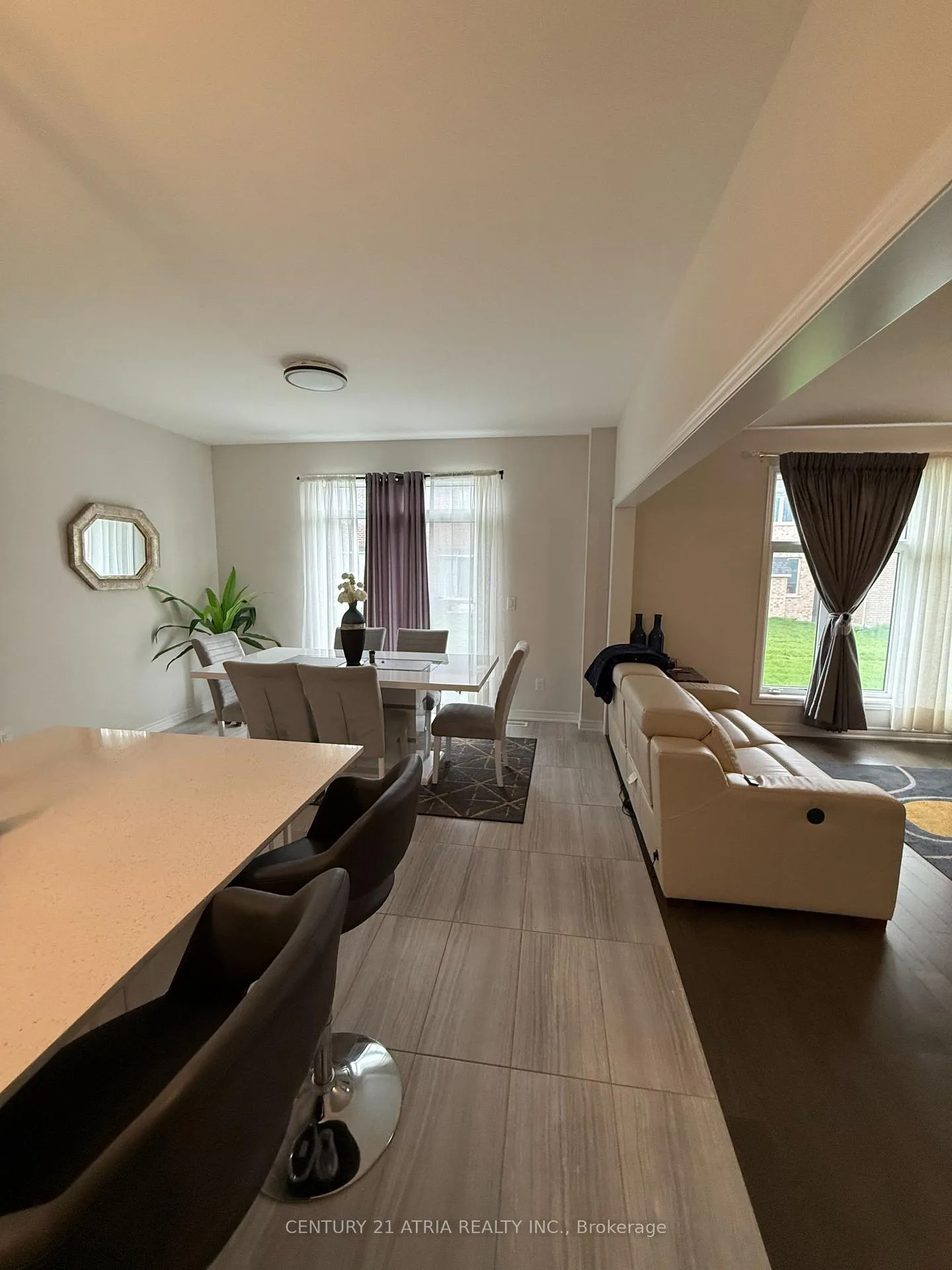 Photo 1 of 1469 Davis Loop, Innisfil, Lefroy — HOMEH