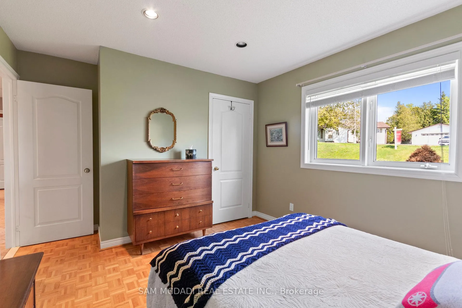Photo 23 of 84 Maryland Drive, Selwyn — HOMEH