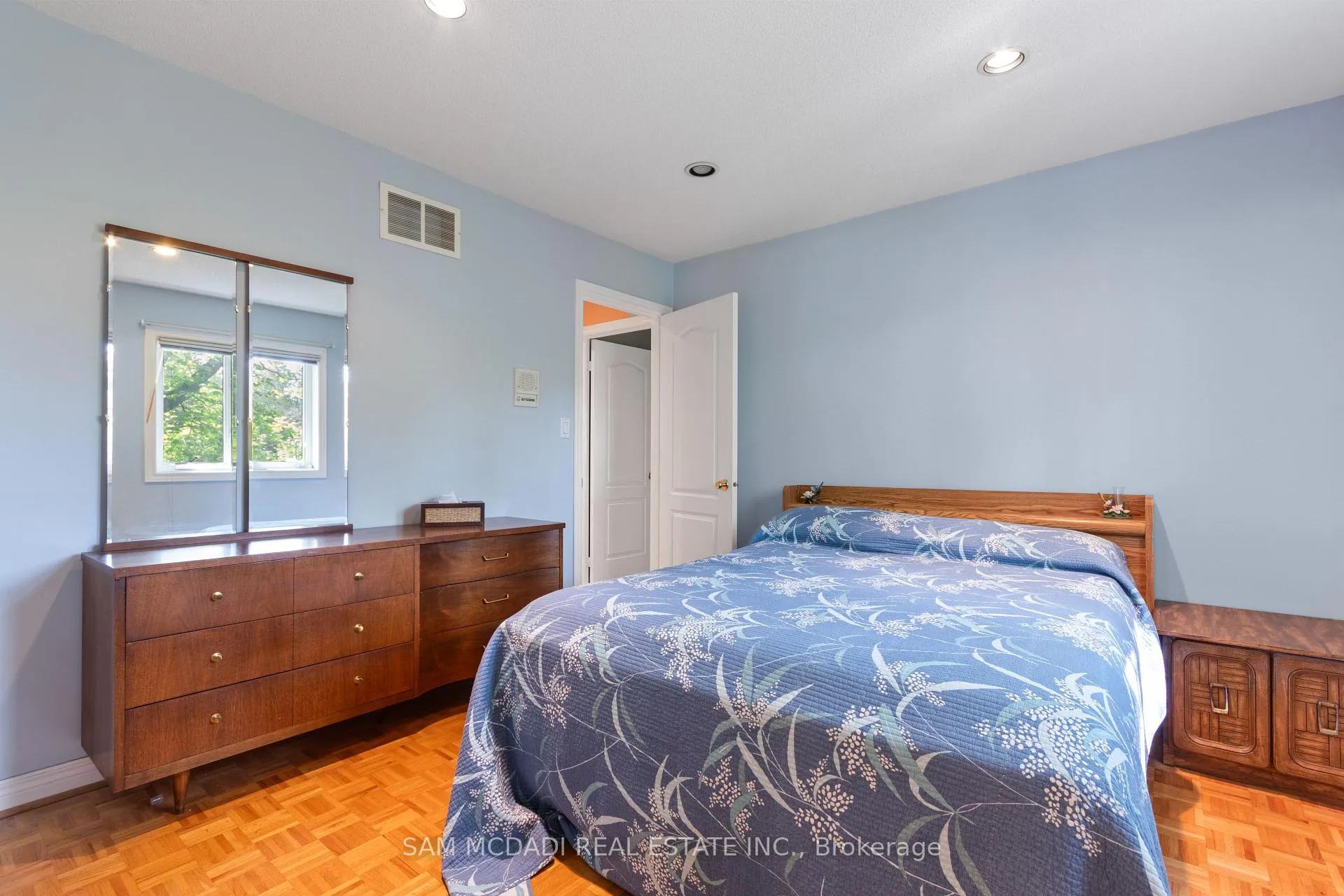 Photo 24 of 84 Maryland Drive, Selwyn — HOMEH