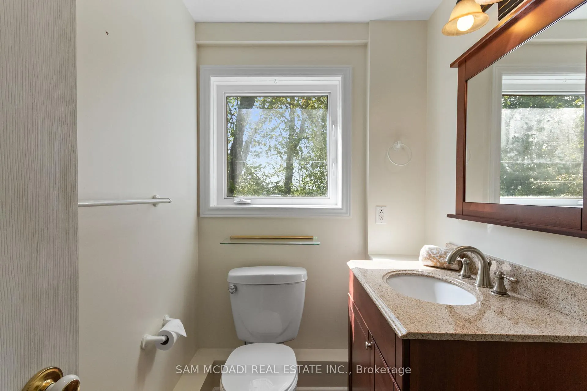 Photo 38 of 84 Maryland Drive, Selwyn — HOMEH