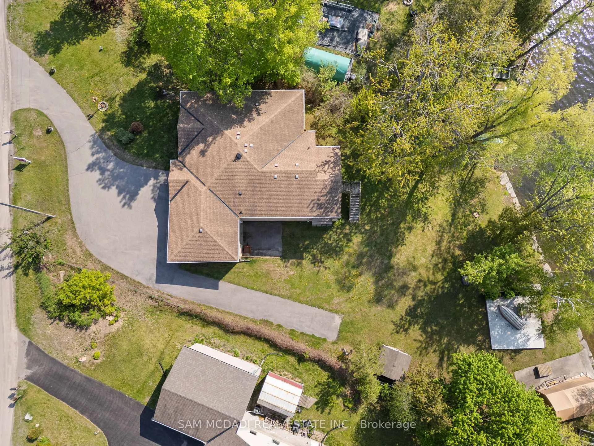 Photo 49 of 84 Maryland Drive, Selwyn — HOMEH