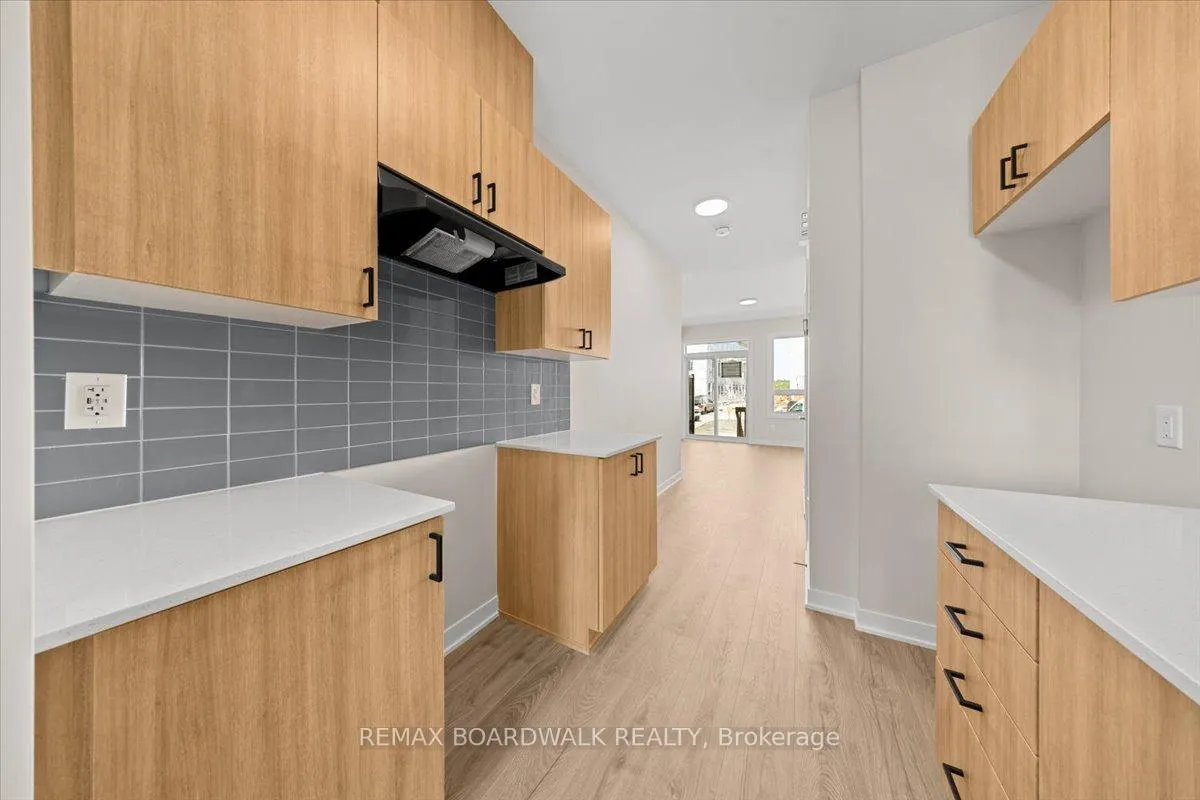 Photo 6 of 249 Lamarche Avenue, Ottawa, Chapel Hill South - Orleans Village — HOMEH