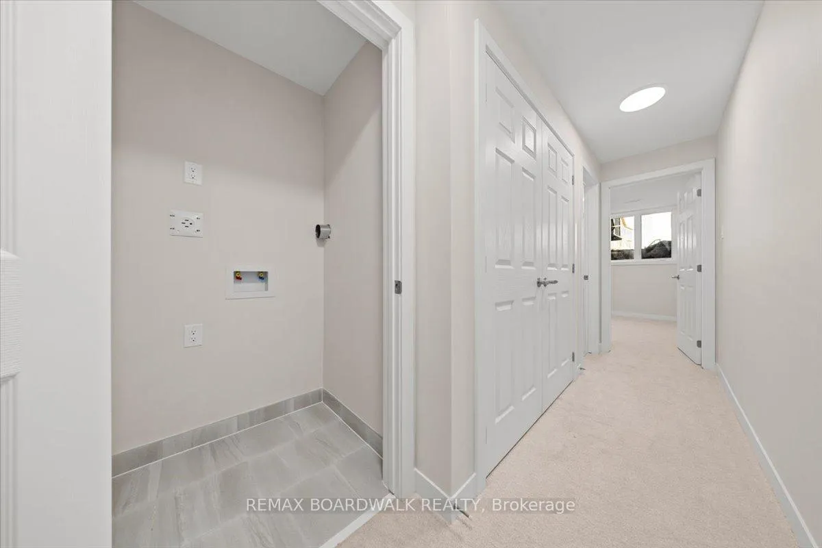 Photo 20 of 249 Lamarche Avenue, Ottawa, Chapel Hill South - Orleans Village — HOMEH