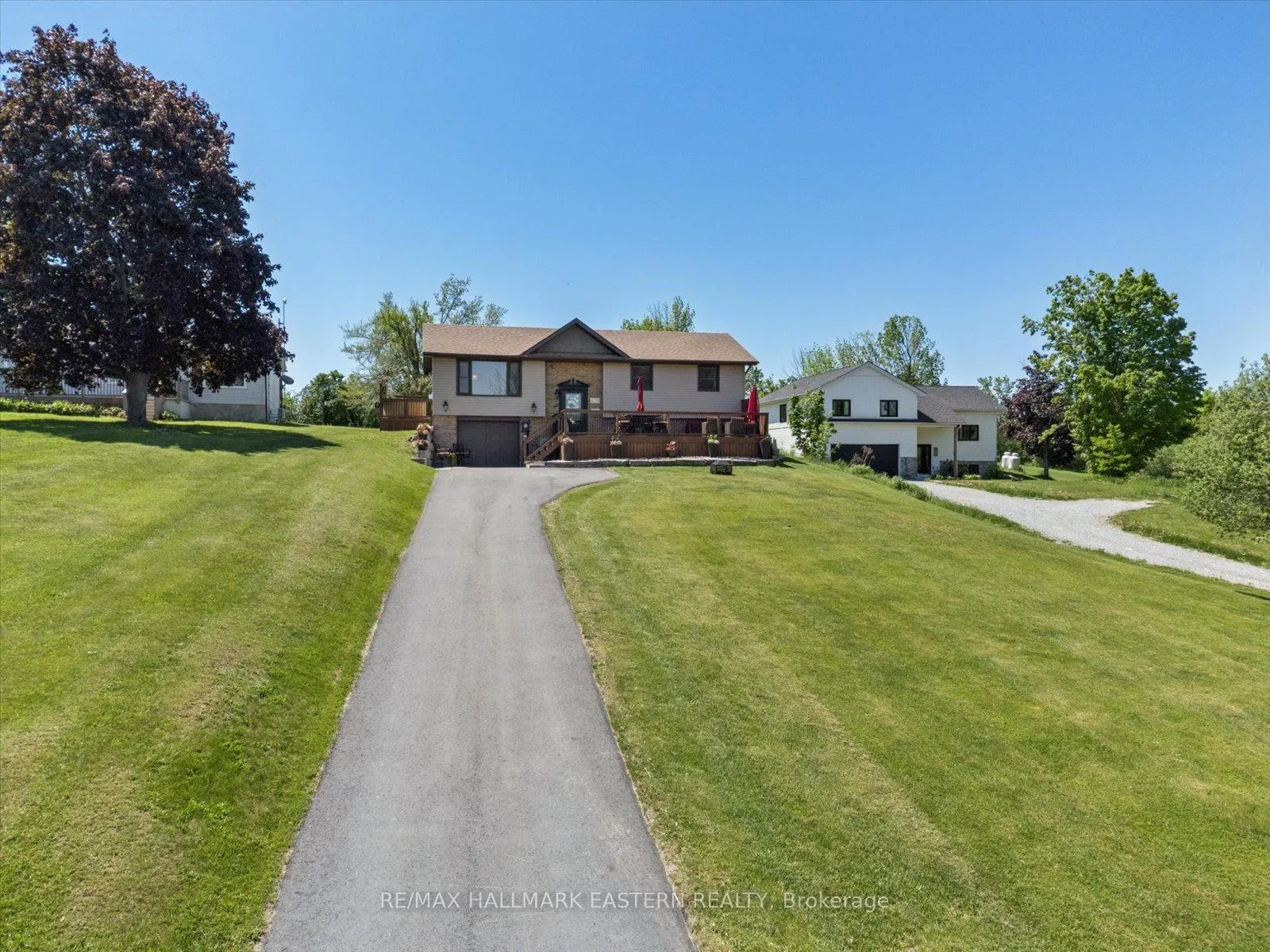 Photo 4 of 829 Kimberly Drive, Selwyn — HOMEH