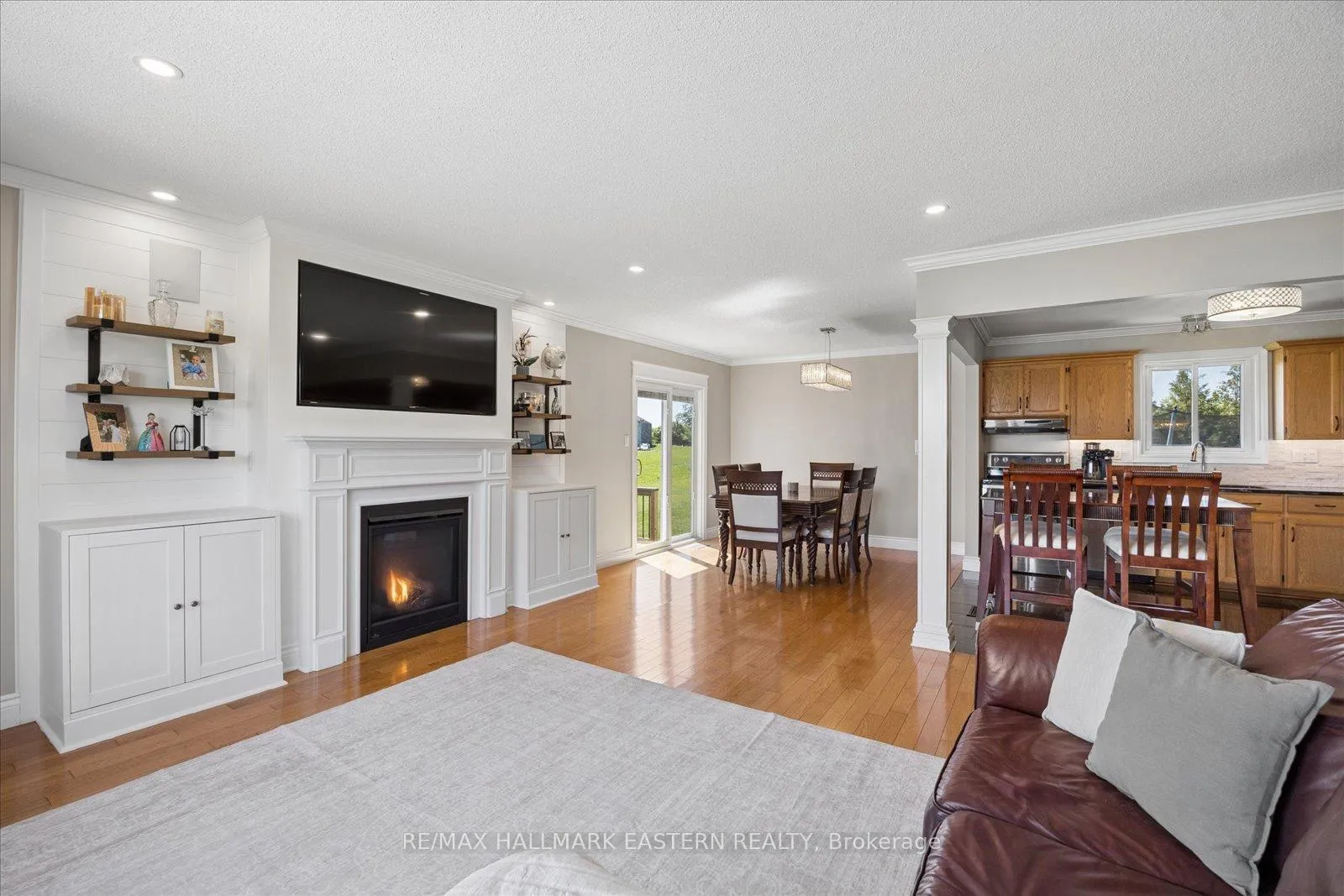 Photo 12 of 829 Kimberly Drive, Selwyn — HOMEH
