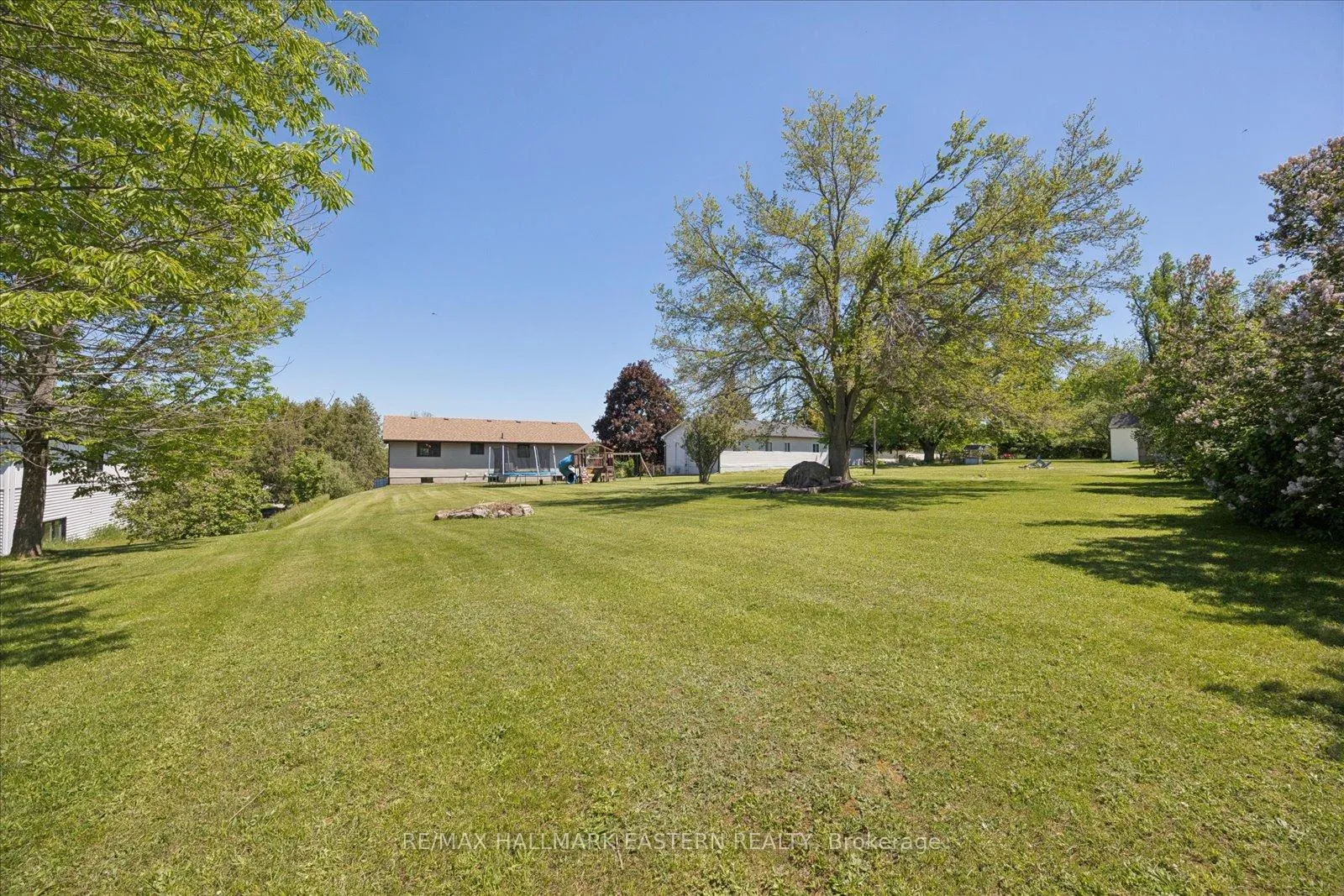 Photo 39 of 829 Kimberly Drive, Selwyn — HOMEH