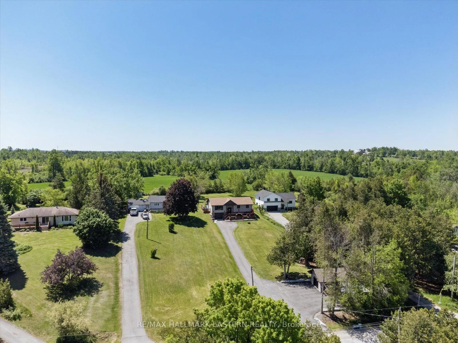 Photo 48 of 829 Kimberly Drive, Selwyn — HOMEH