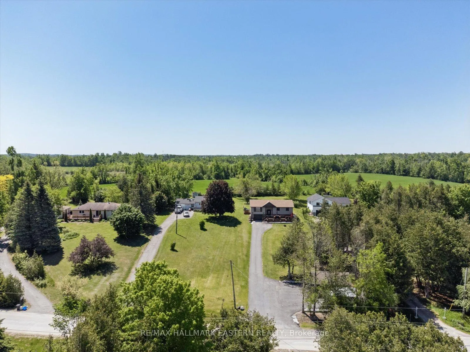 Photo 49 of 829 Kimberly Drive, Selwyn — HOMEH