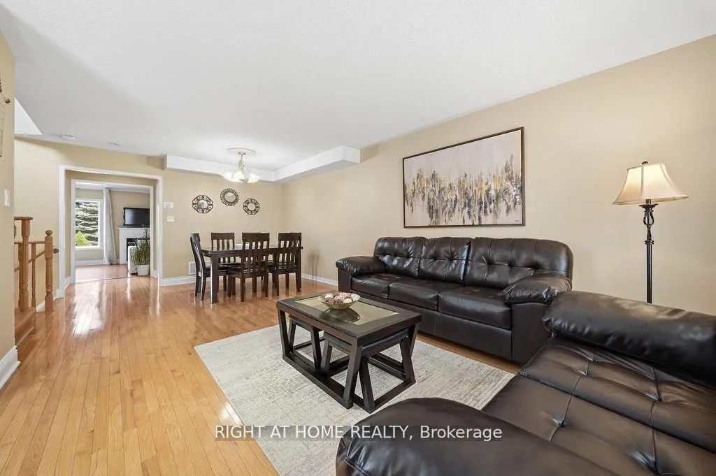 Photo 6 of 25 Nobbs Drive, Ajax, Northwest Ajax — HOMEH