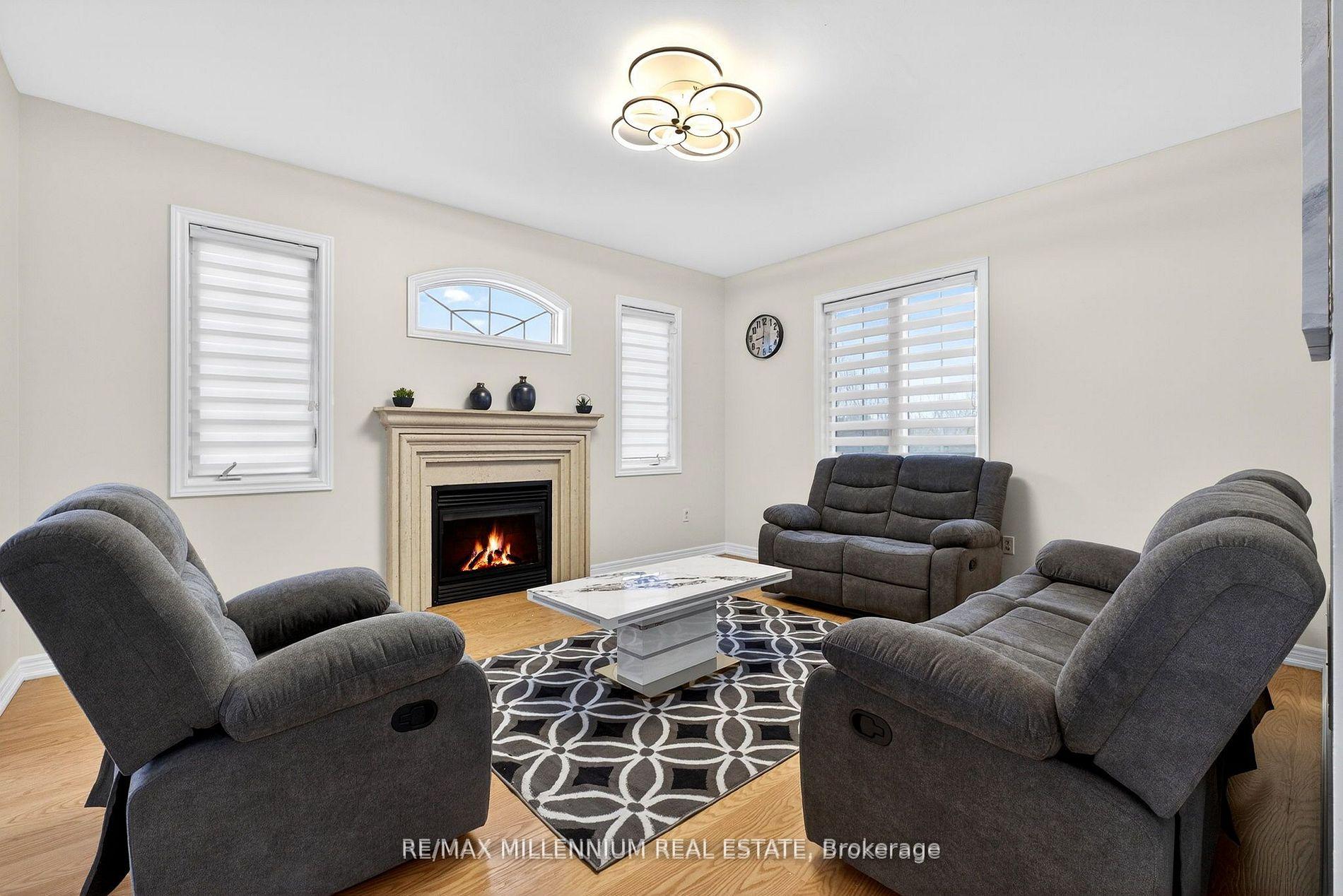 Photo 13 of 75 Twin Hill Crescent, Vaughan, Vellore Village — HOMEH