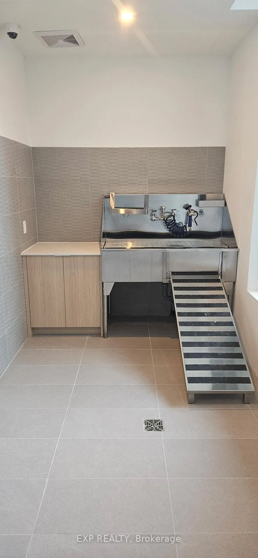 Photo 41 of Unit 401, 8188 Yonge Street, Vaughan, Uplands — HOMEH