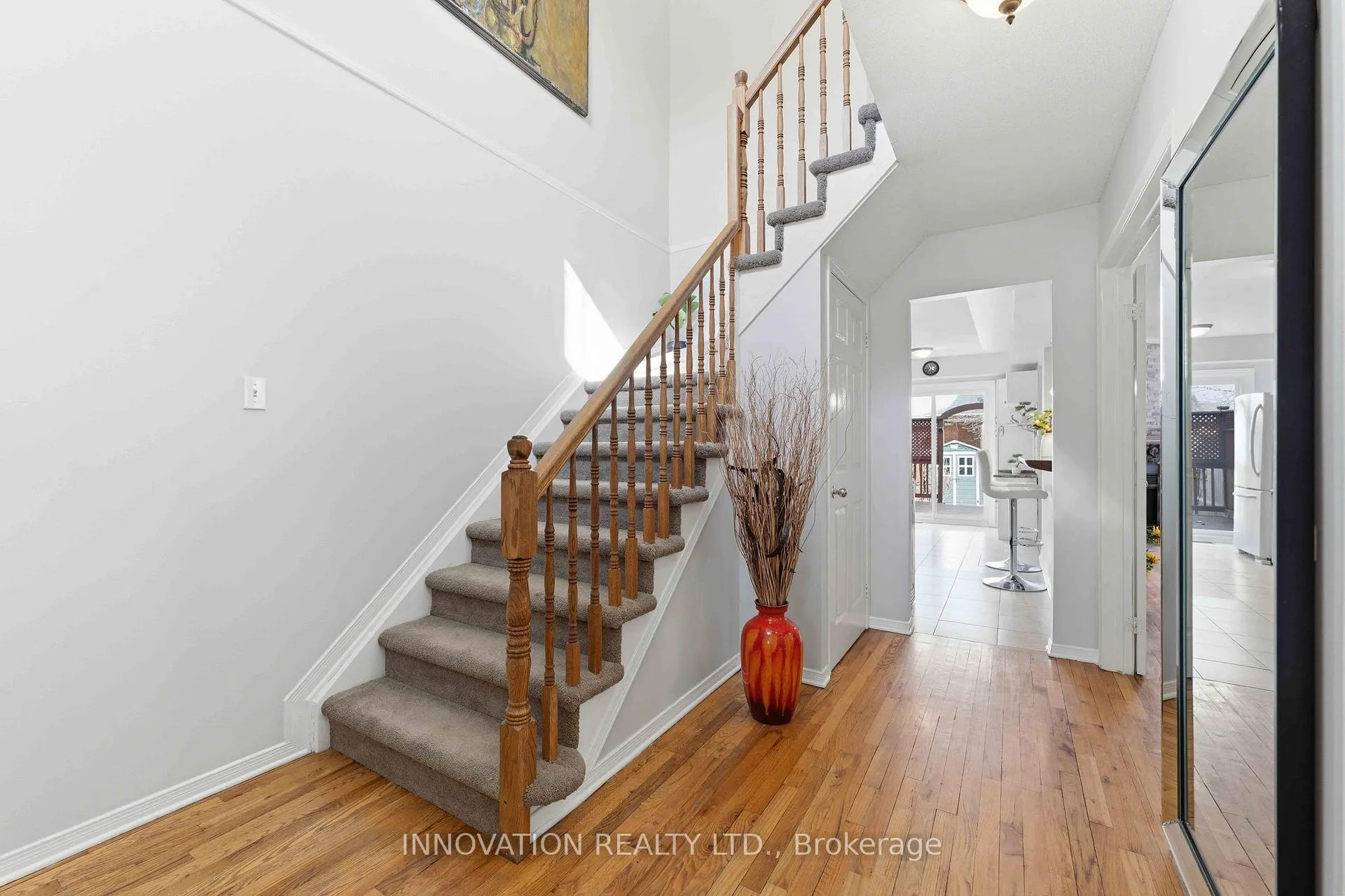 Photo 5 of 5 Harrington Court, Ottawa, Kanata - Kanata Lakes/Heritage Hills — HOMEH