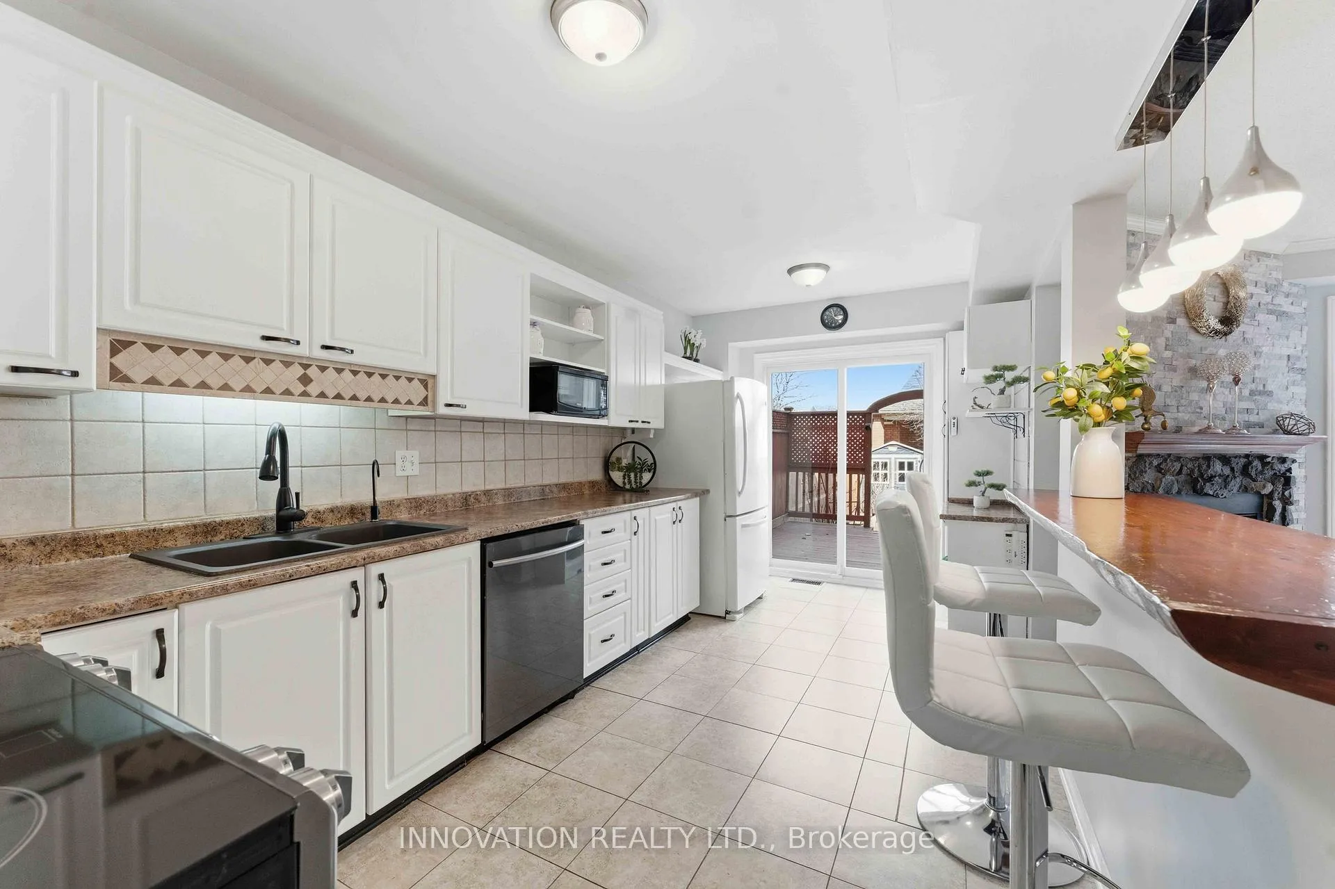Photo 14 of 5 Harrington Court, Ottawa, Kanata - Kanata Lakes/Heritage Hills — HOMEH