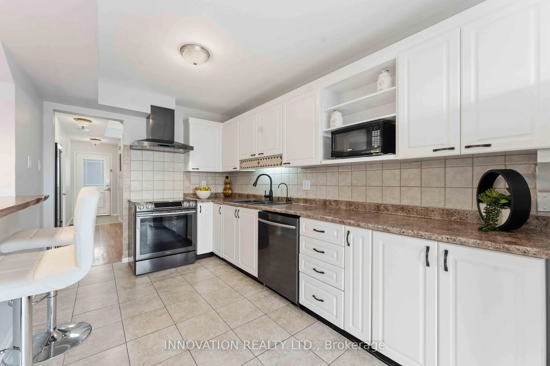 Photo 17 of 5 Harrington Court, Ottawa, Kanata - Kanata Lakes/Heritage Hills — HOMEH