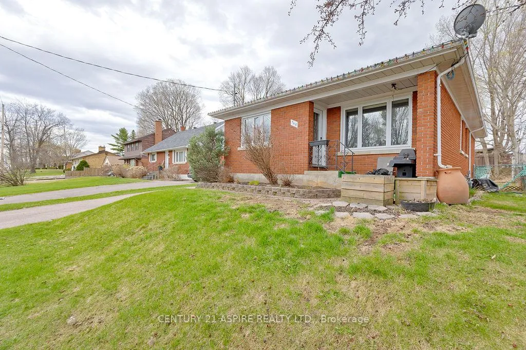Photo 3 of 368 Bell Street, Pembroke — HOMEH