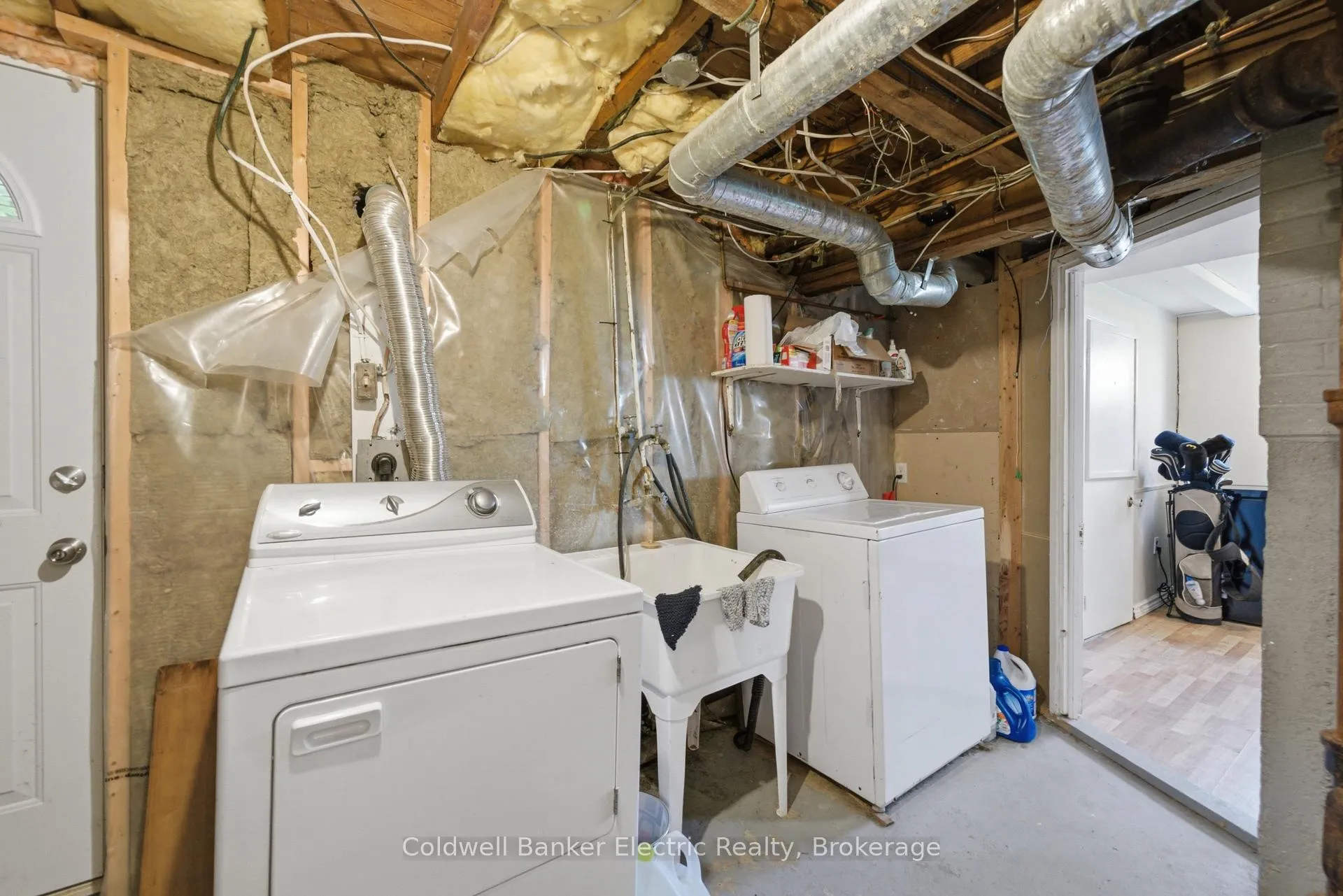 Photo 30 of 780 Brown Street, Peterborough, Otonabee Ward 1 — HOMEH