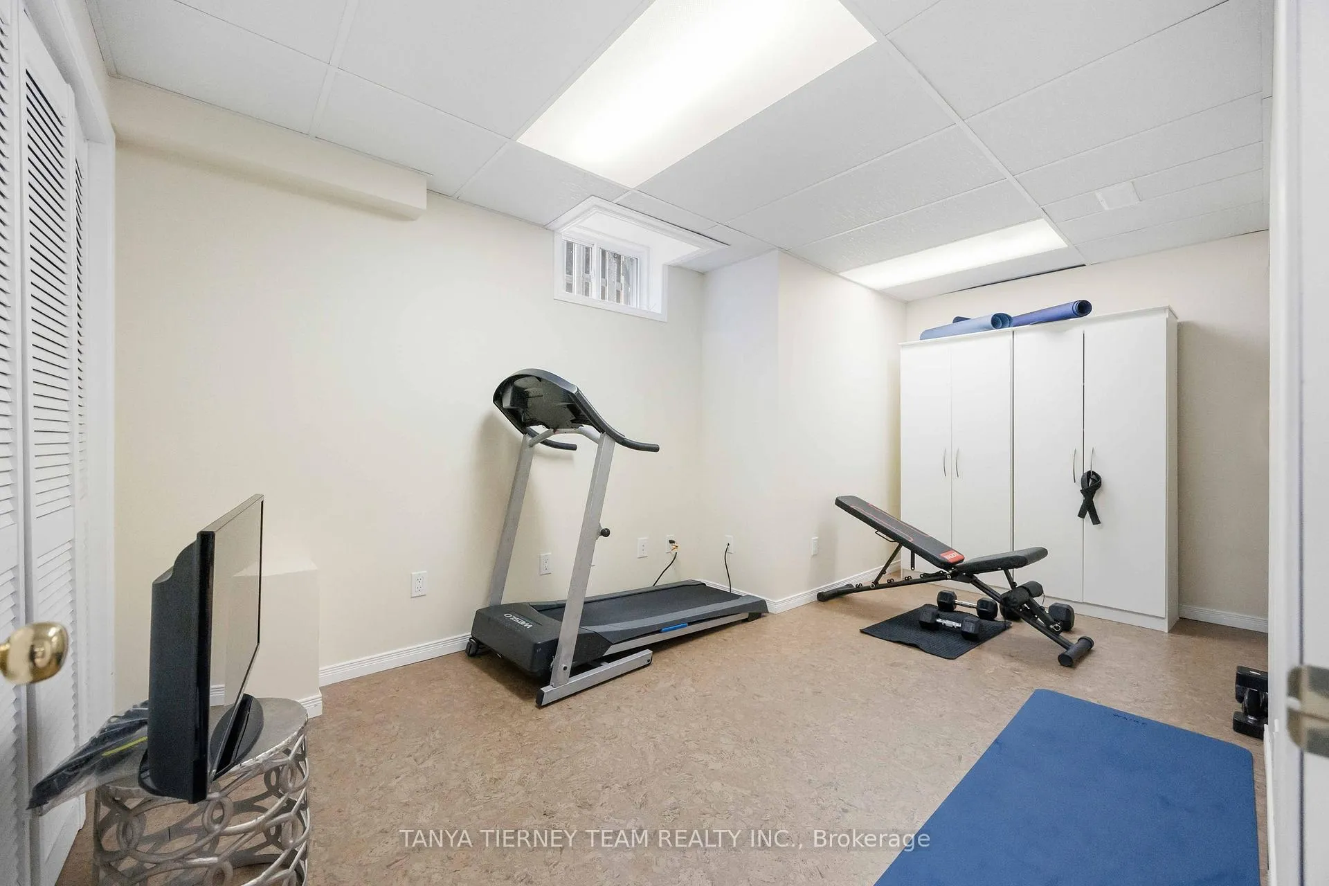 Photo 37 of 9 Penhurst Drive, Whitby, Brooklin — HOMEH