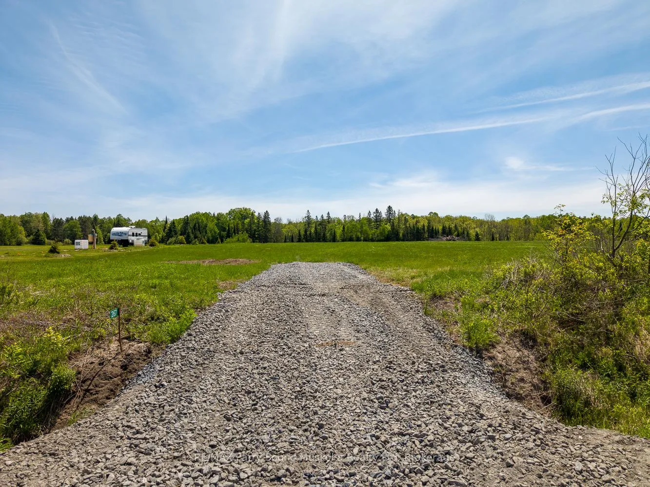 Photo 6 of 267 Balsam Road, McKellar — HOMEH