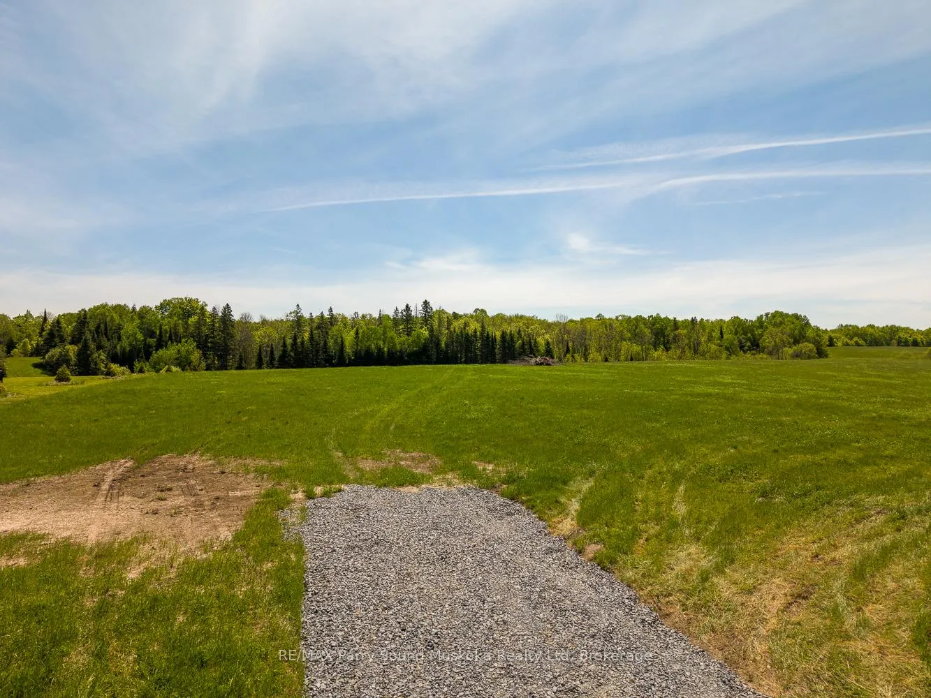 Photo 7 of 267 Balsam Road, McKellar — HOMEH
