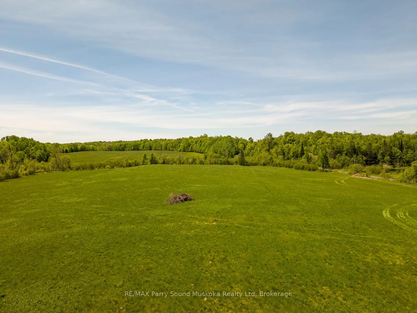 Photo 11 of 267 Balsam Road, McKellar — HOMEH