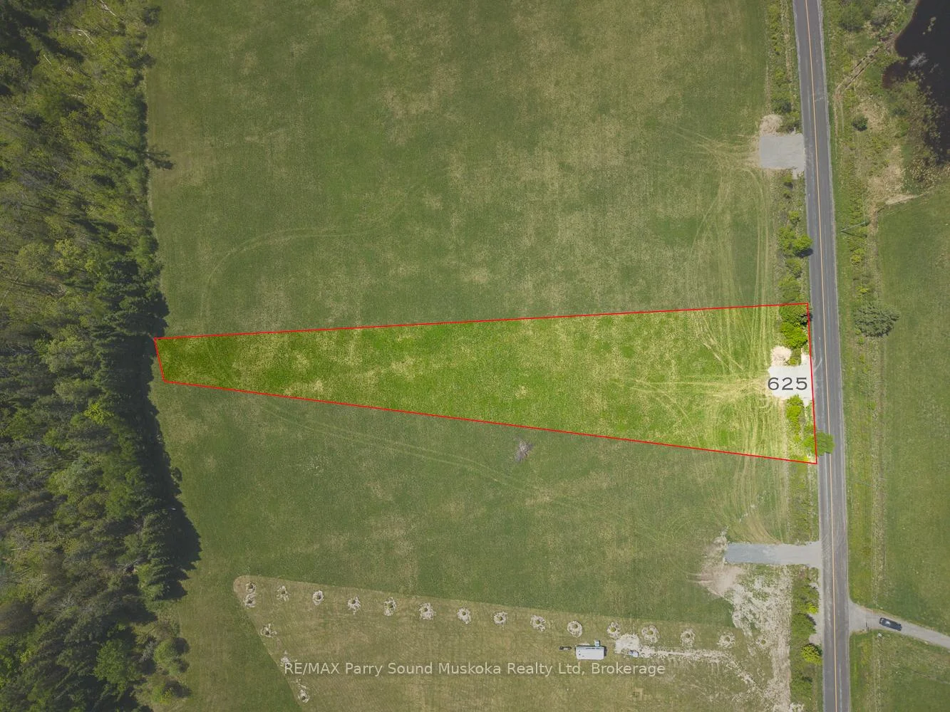 Photo 4 of 265 Balsam Road, McKellar — HOMEH