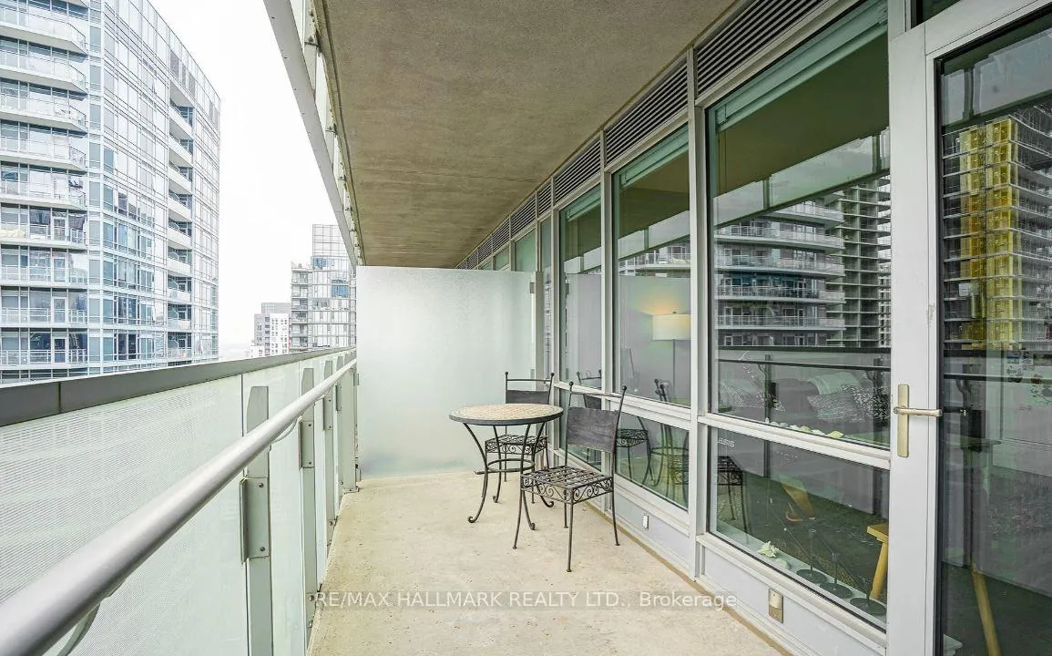 Photo 11 of Unit 3704, 80 John Street, Toronto, Waterfront Communities — HOMEH