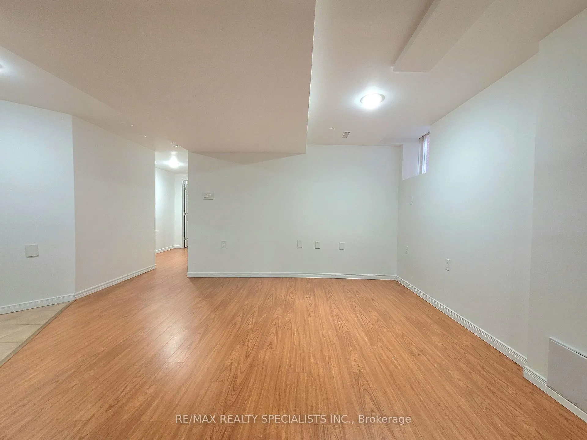 Photo 10 of Unit basement, 24 Blazing Star Drive, Brampton, Sandringham-Wellington — HOMEH