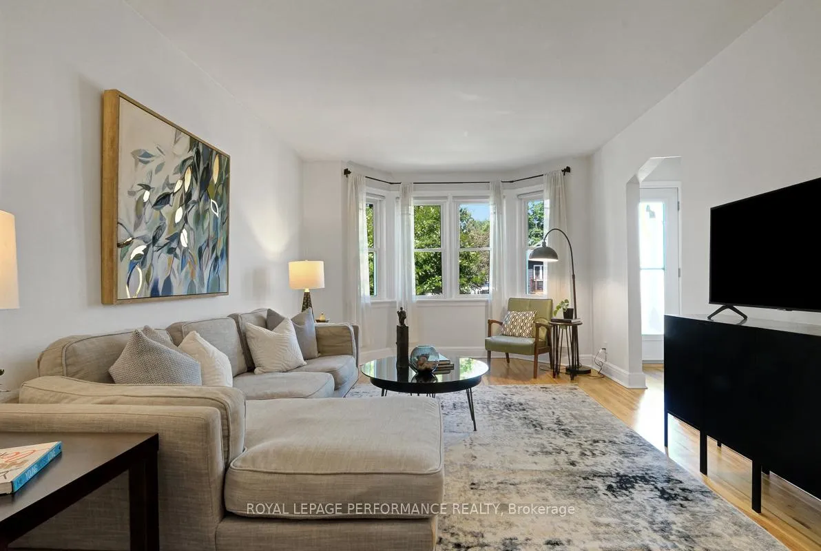Photo 4 of 122 Vachon Avenue, Ottawa, Vanier — HOMEH
