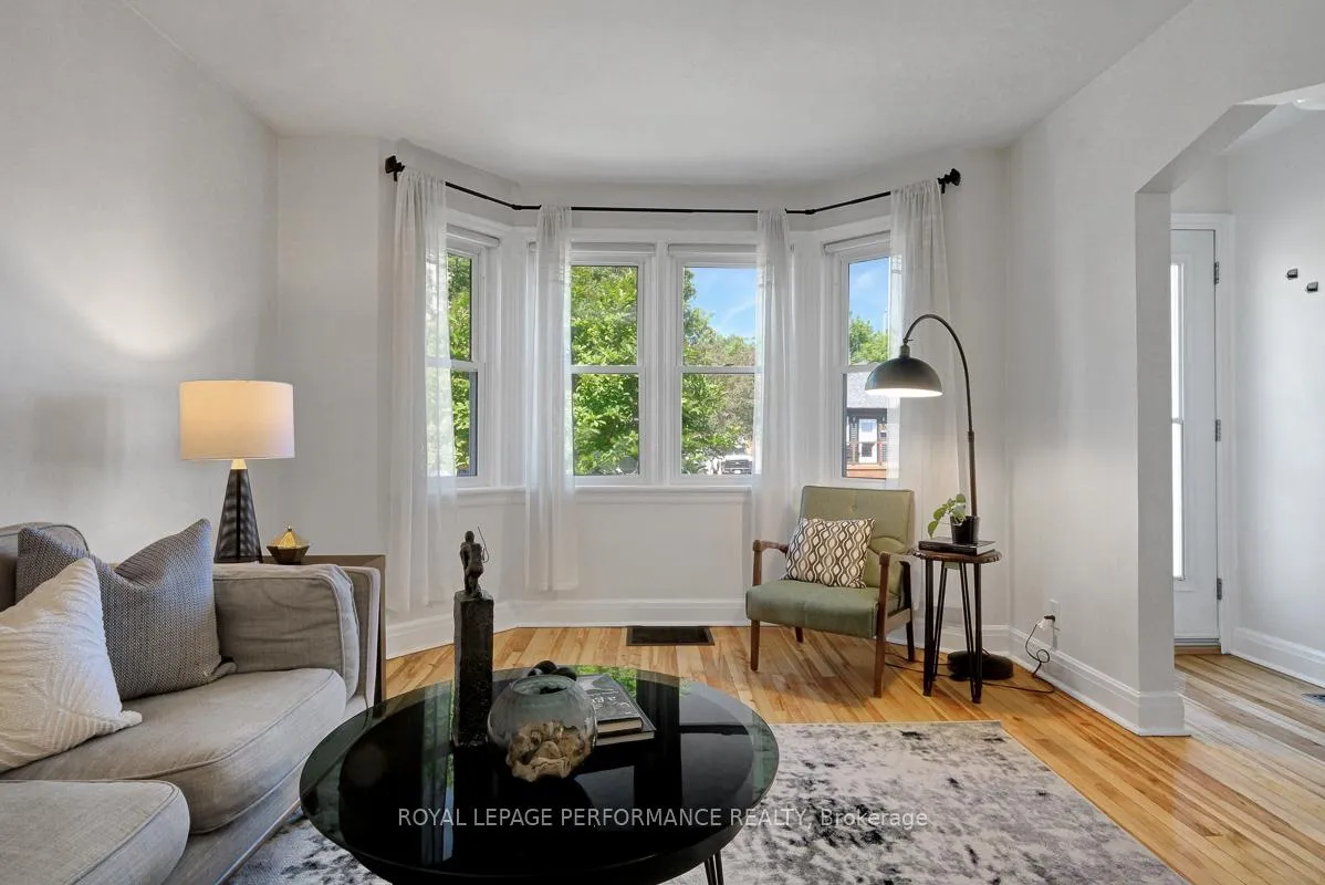 Photo 6 of 122 Vachon Avenue, Ottawa, Vanier — HOMEH