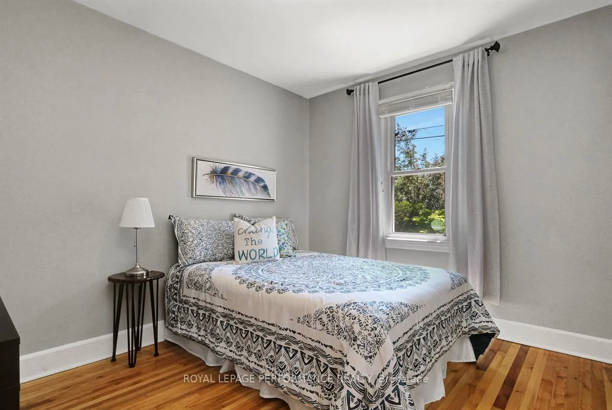 Photo 21 of 122 Vachon Avenue, Ottawa, Vanier — HOMEH