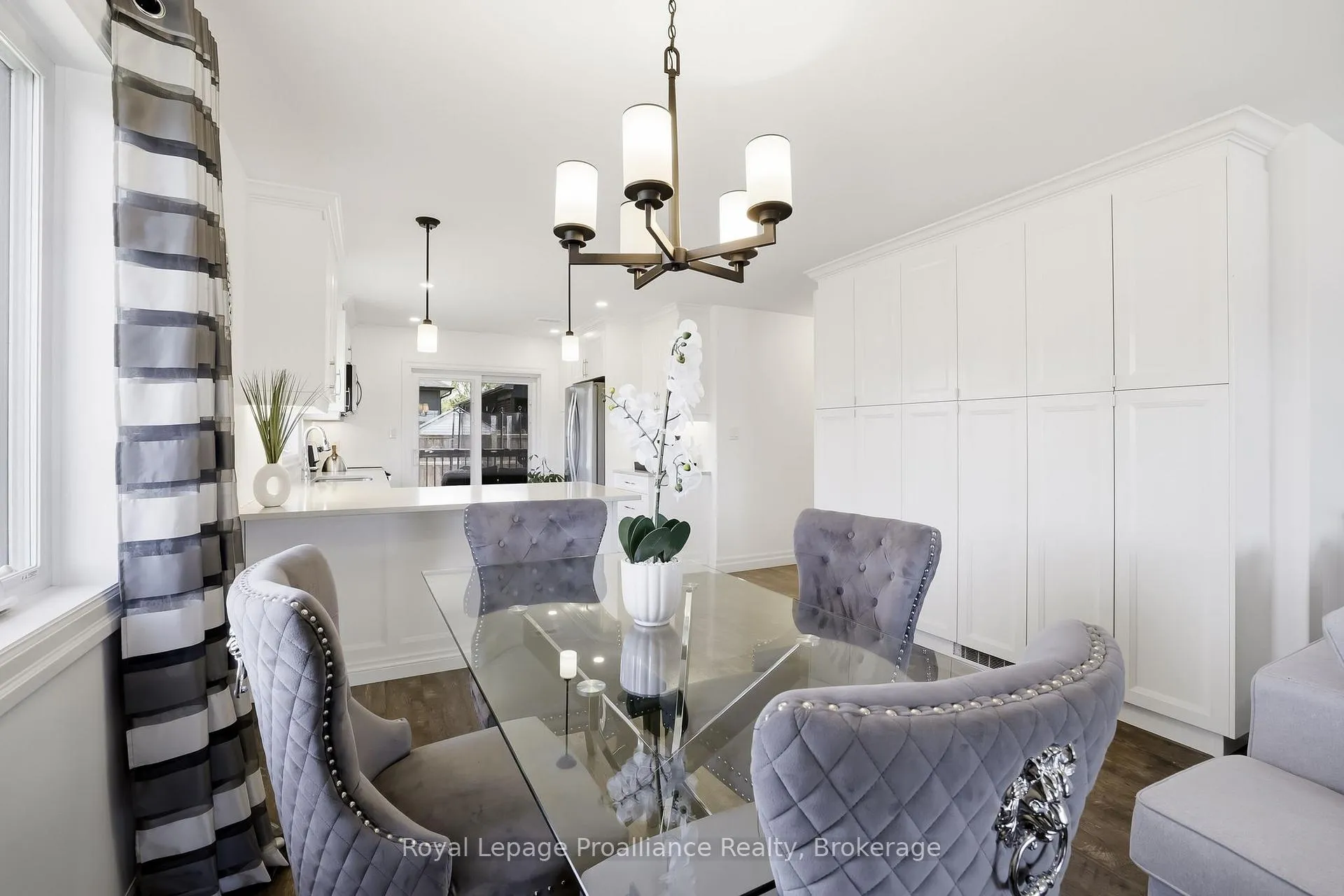 Photo 11 of 31 Gavin Crescent, Quinte West, Murray Ward — HOMEH