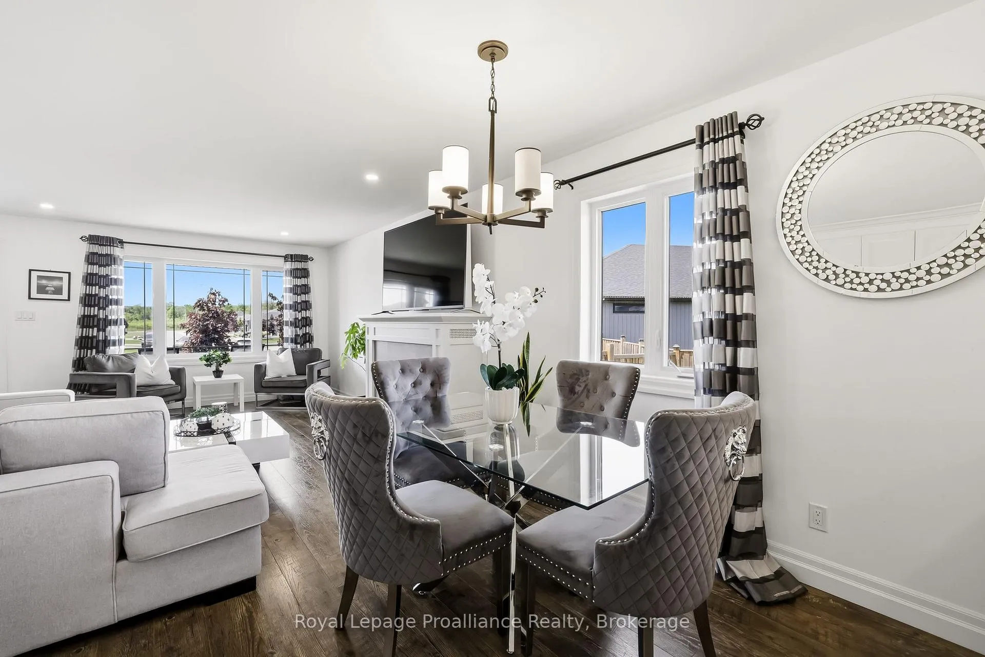 Photo 13 of 31 Gavin Crescent, Quinte West, Murray Ward — HOMEH
