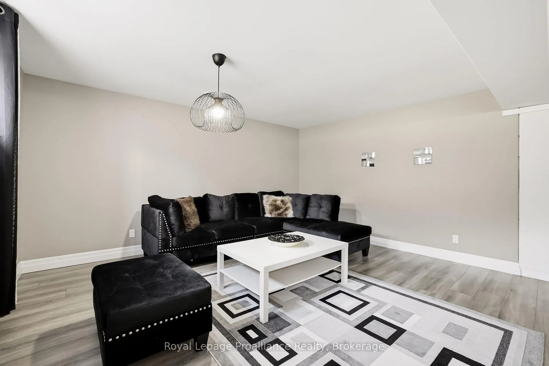 Photo 31 of 31 Gavin Crescent, Quinte West, Murray Ward — HOMEH