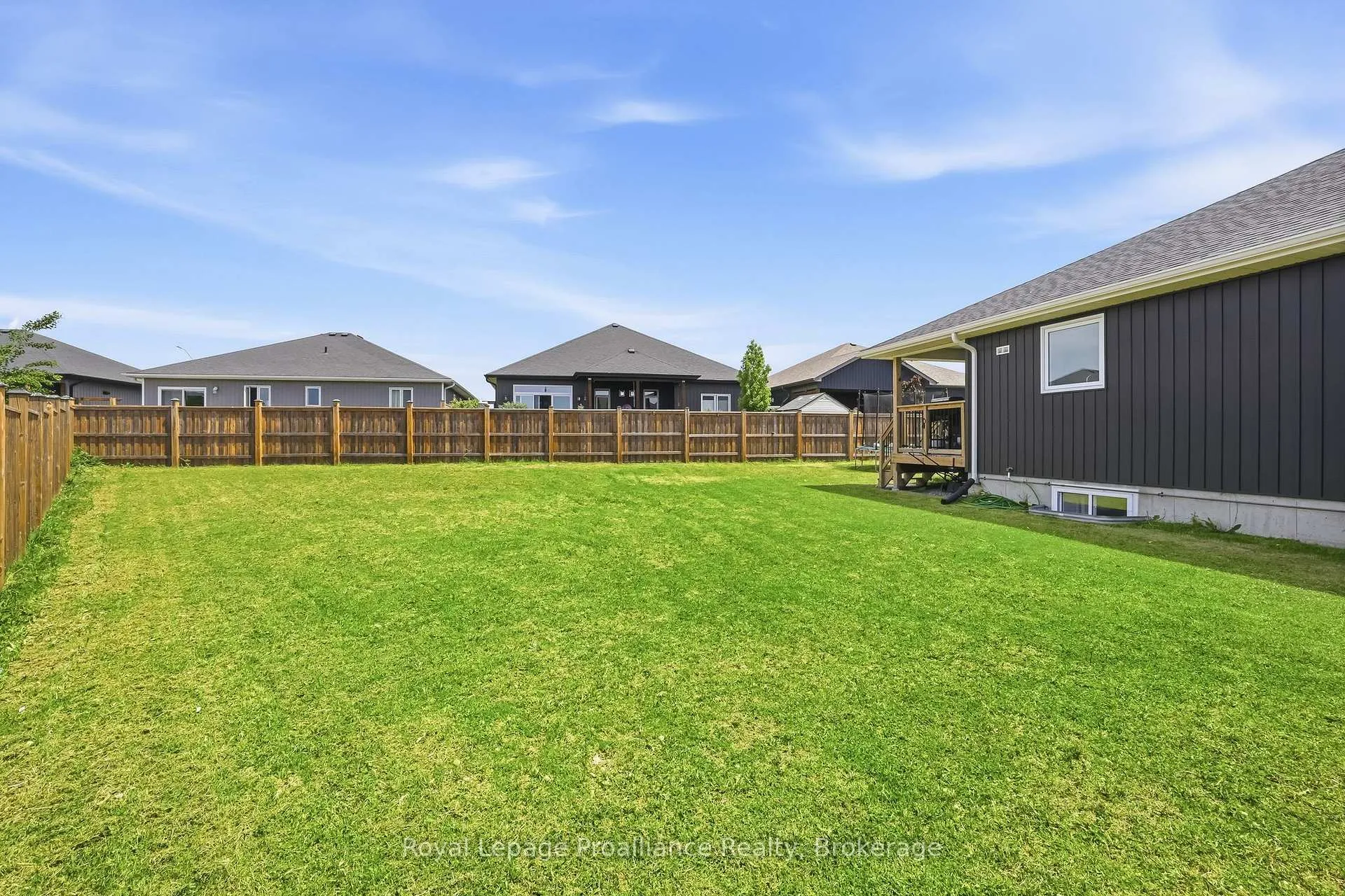 Photo 42 of 31 Gavin Crescent, Quinte West, Murray Ward — HOMEH