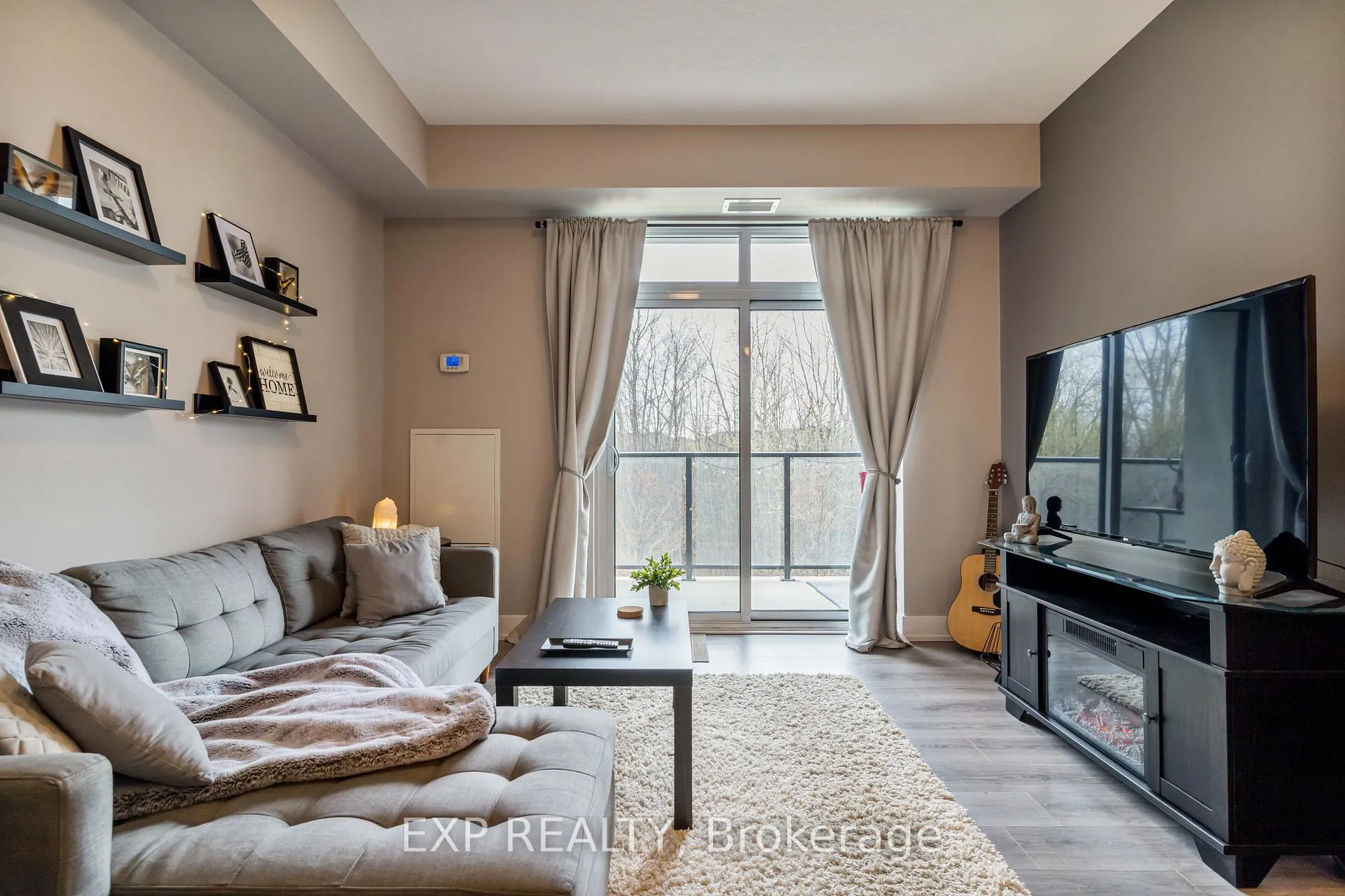 Photo 7 of Unit 217, 125 Shoreview Place, Hamilton, Stoney Creek — HOMEH