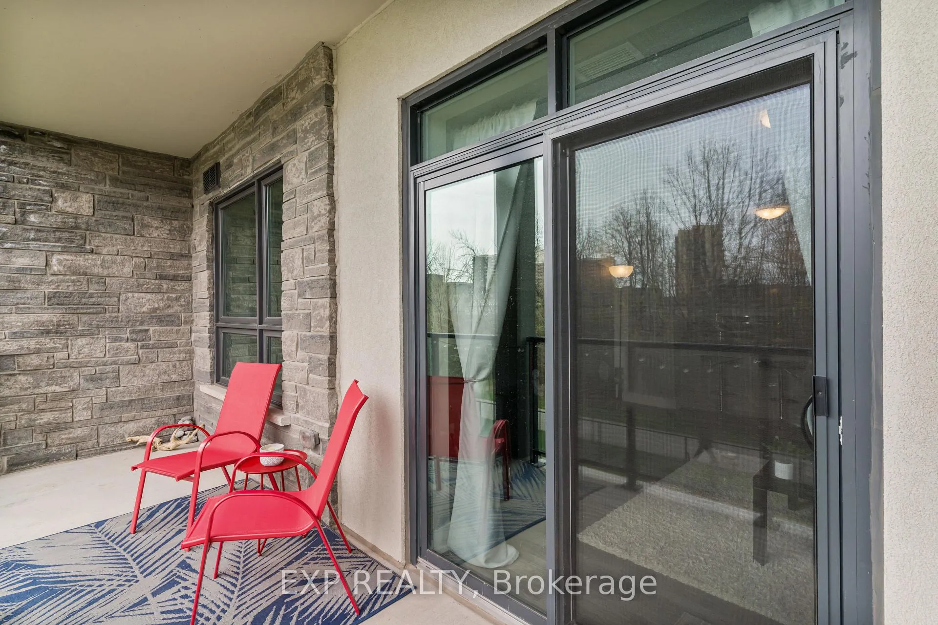 Photo 10 of Unit 217, 125 Shoreview Place, Hamilton, Stoney Creek — HOMEH