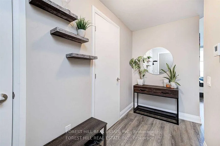 Photo 2 of Unit 420, 4800 Highway 7, Vaughan, East Woodbridge — HOMEH