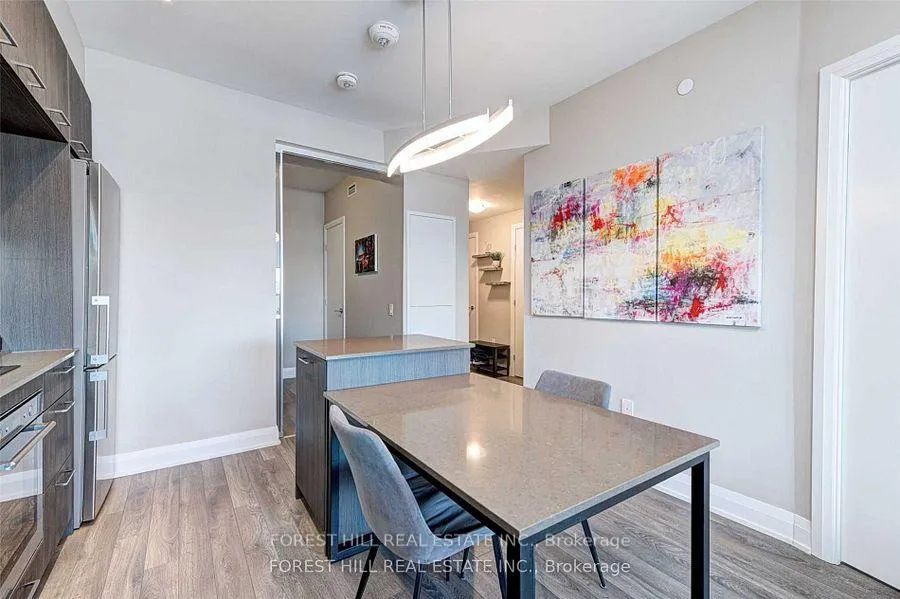 Photo 3 of Unit 420, 4800 Highway 7, Vaughan, East Woodbridge — HOMEH