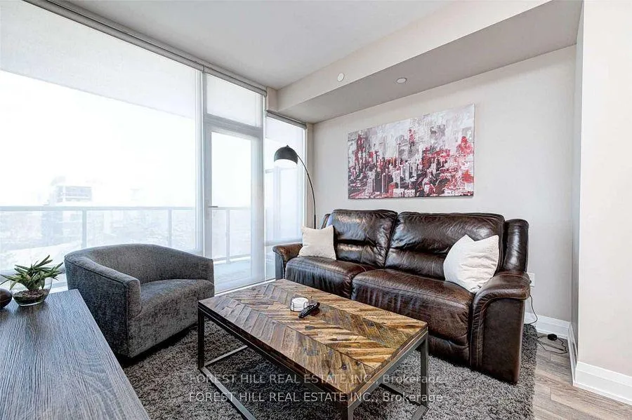 Photo 6 of Unit 420, 4800 Highway 7, Vaughan, East Woodbridge — HOMEH