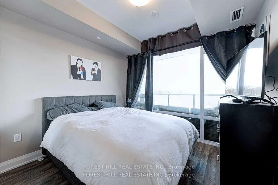 Photo 13 of Unit 420, 4800 Highway 7, Vaughan, East Woodbridge — HOMEH